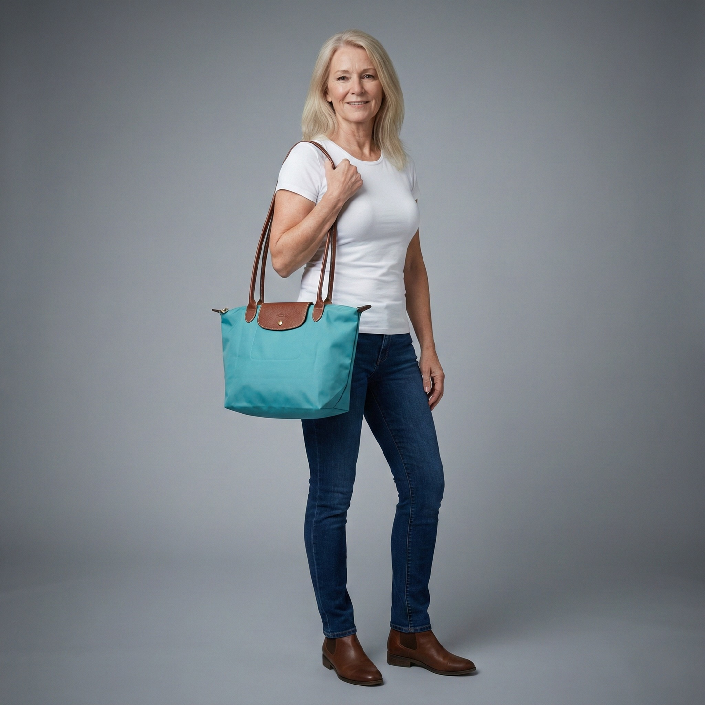 Chario - Large Le Pliage Tote, Turquoise