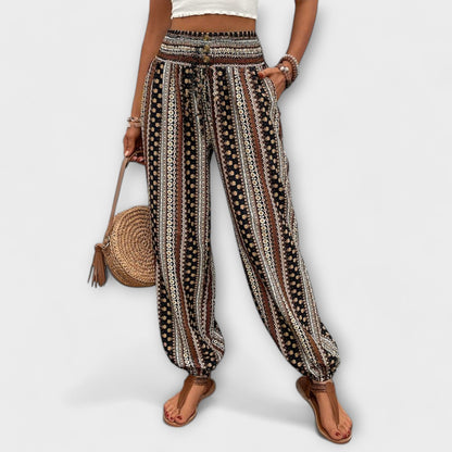 Vanessa | Trousers with Ethnic Graphic