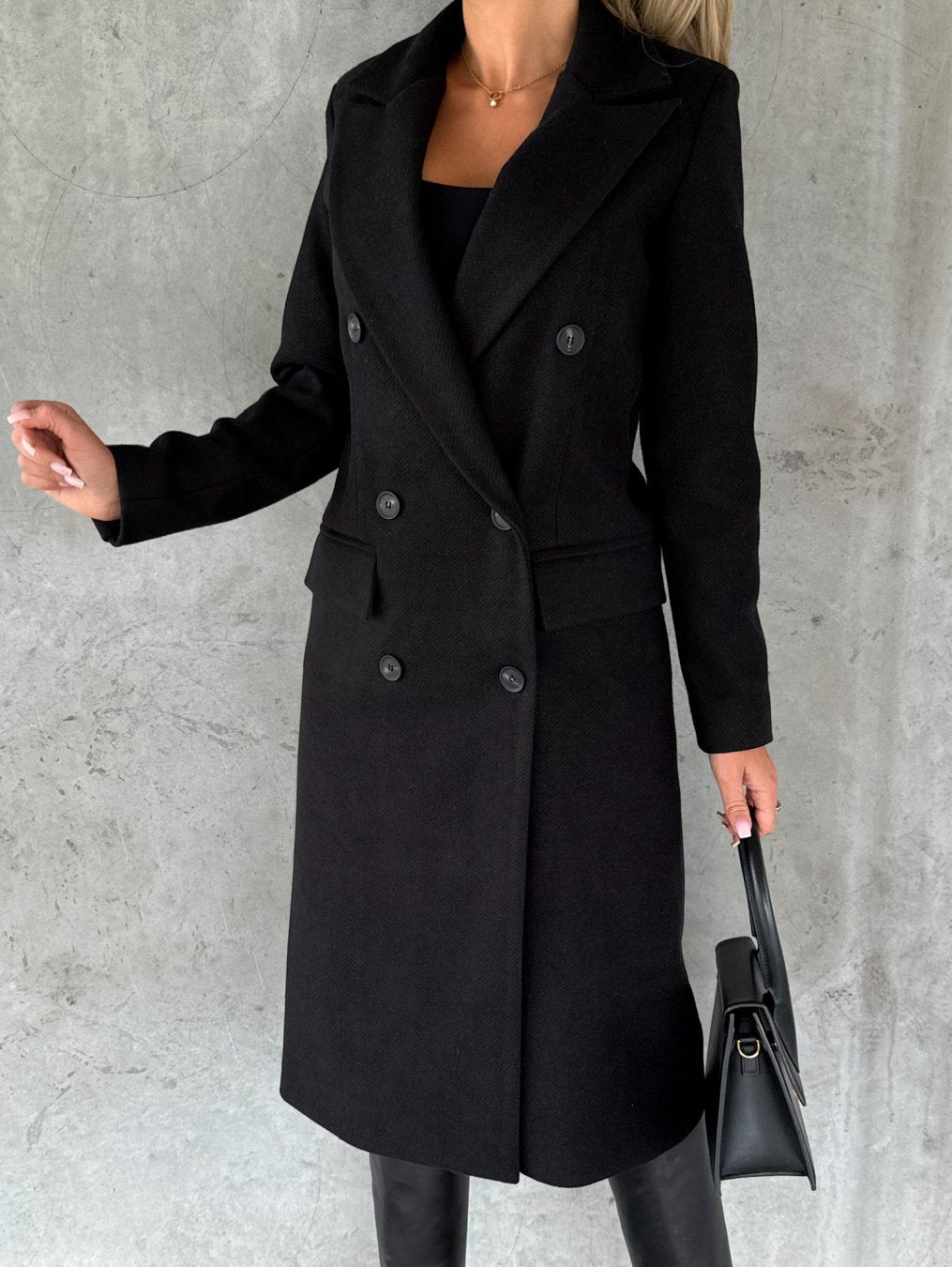 Alma - Elegant Classic Coat